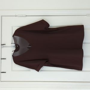 2XL women's v neck t shirt NWOT